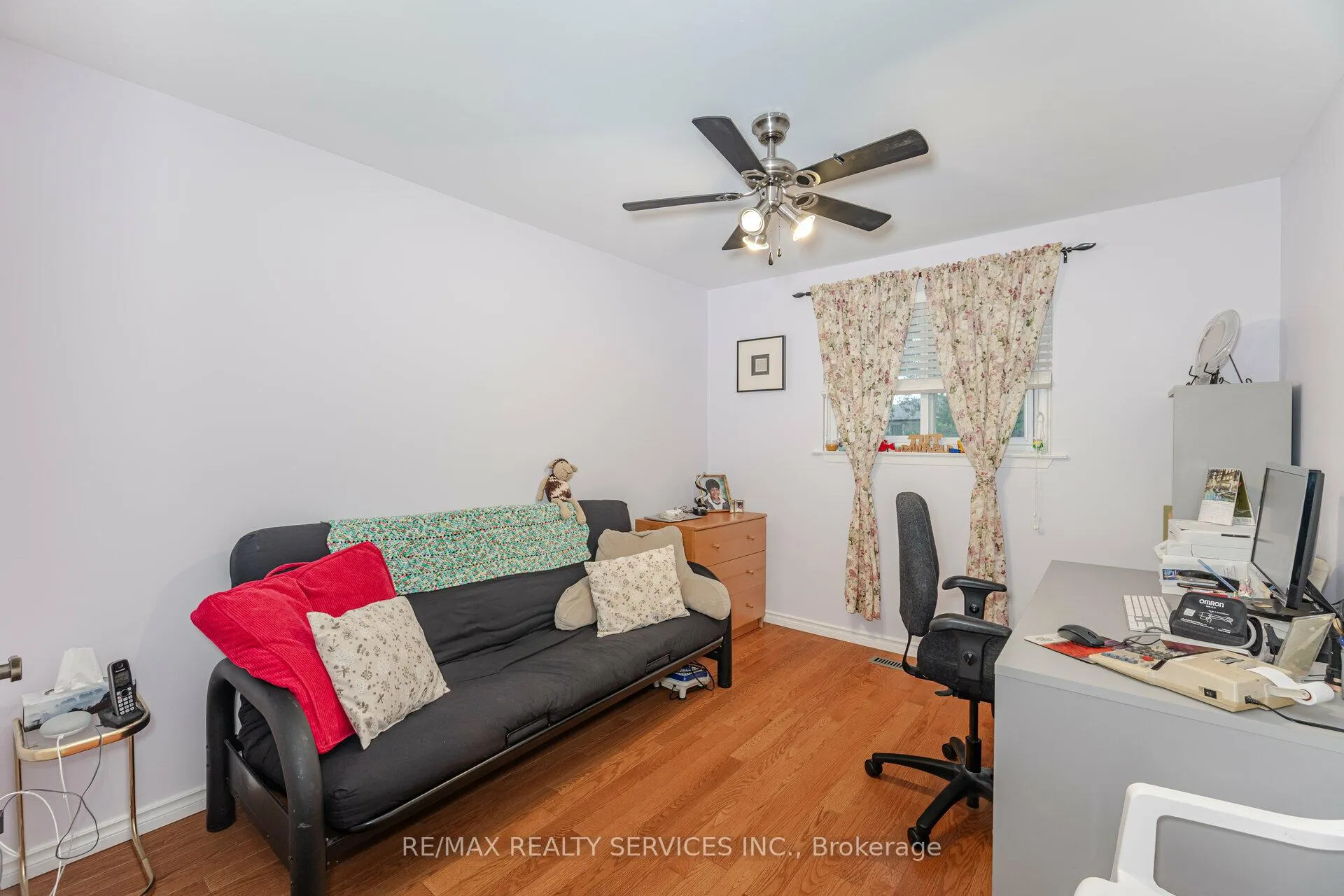 Photo 24 of 16 Montrose Place, Brampton, Central Park — HOMEH