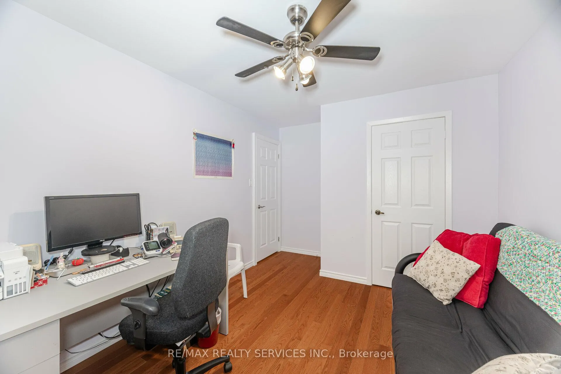 Photo 25 of 16 Montrose Place, Brampton, Central Park — HOMEH