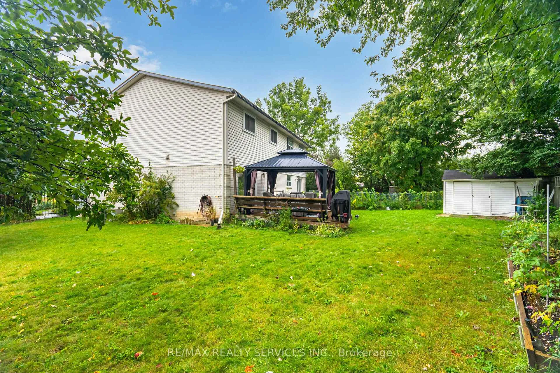Photo 37 of 16 Montrose Place, Brampton, Central Park — HOMEH