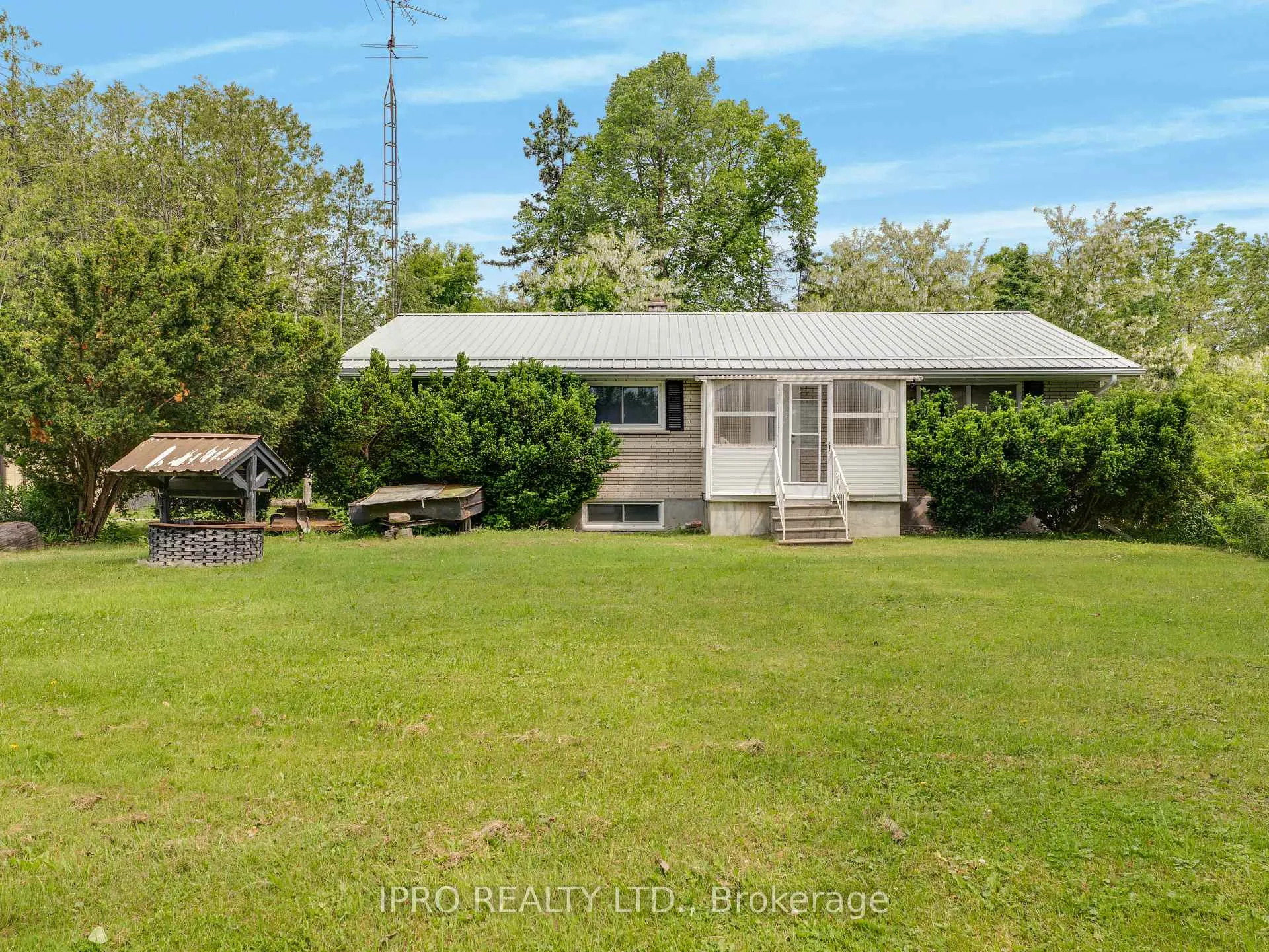 Photo 1 of 35 Glenville Road, King, Rural King — HOMEH
