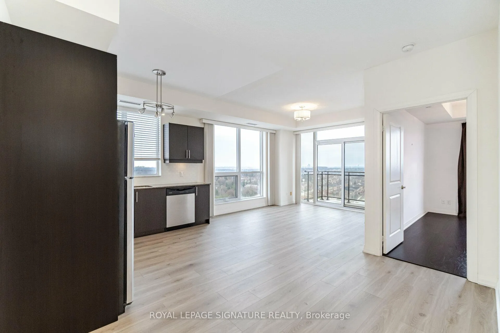 Photo 6 of Unit 1605, 9500 Markham Road, Markham, Wismer — HOMEH