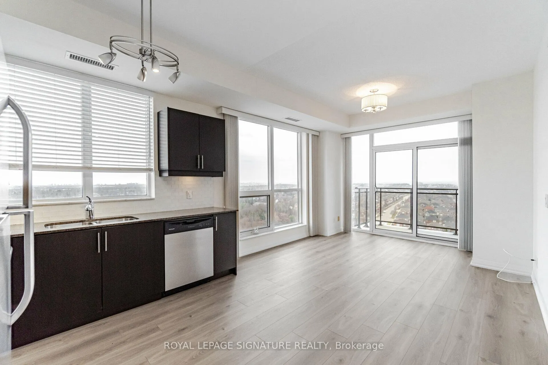 Photo 9 of Unit 1605, 9500 Markham Road, Markham, Wismer — HOMEH