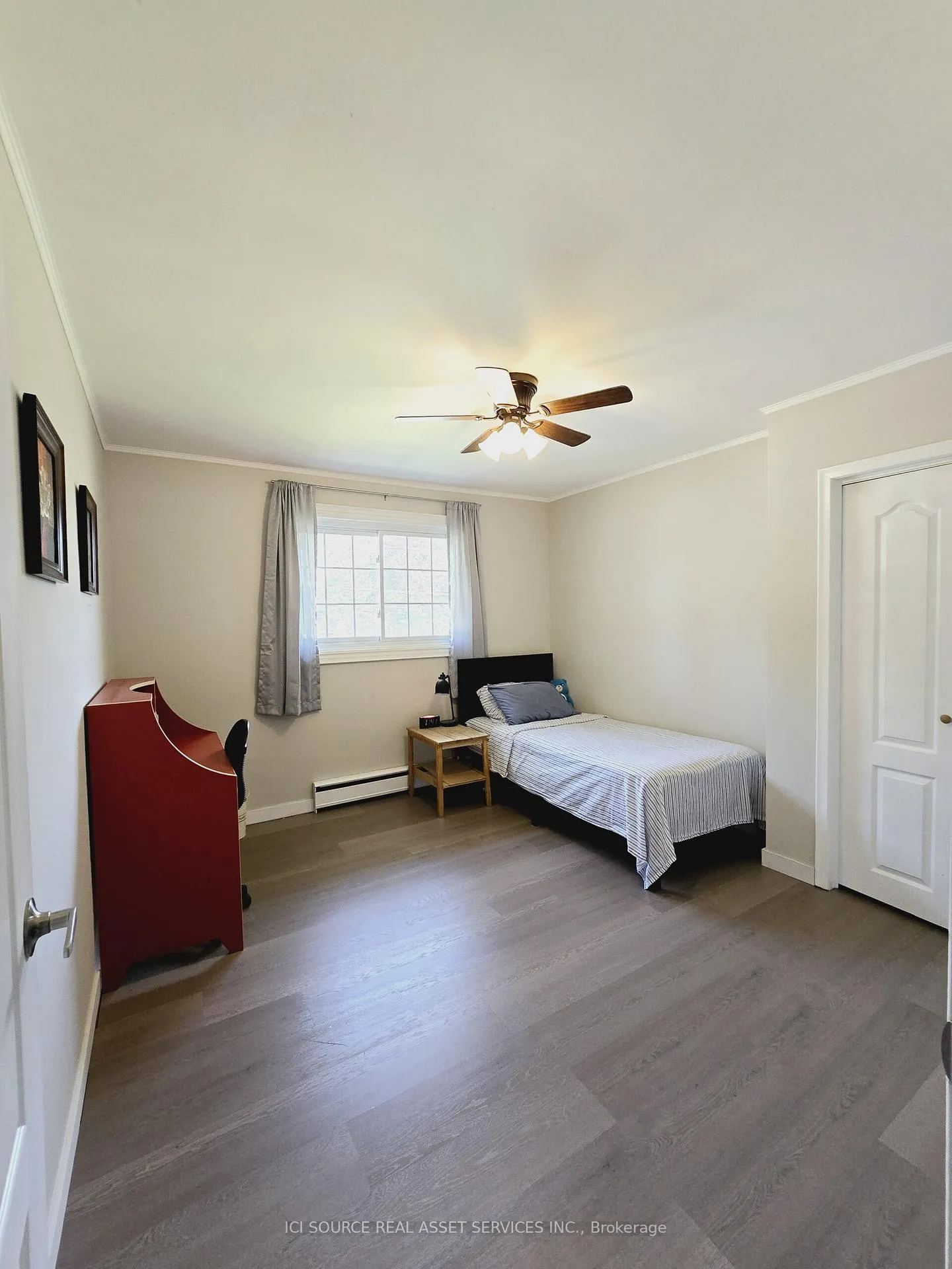Photo 7 of 227 Rossland Road E, Oshawa, O'Neill — HOMEH