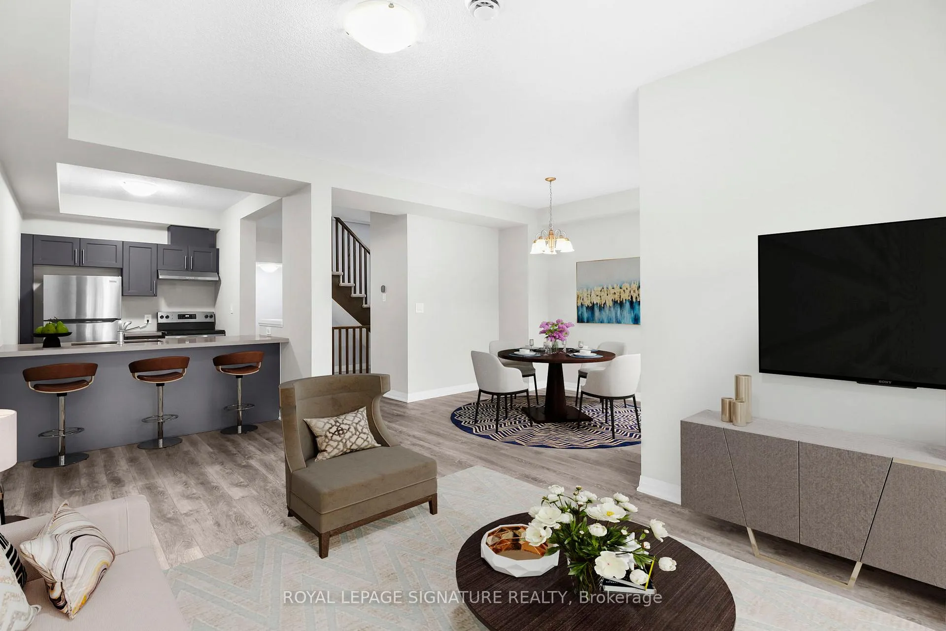 Photo 4 of 17 Laguna Village Crescent, Hamilton, Hannon — HOMEH