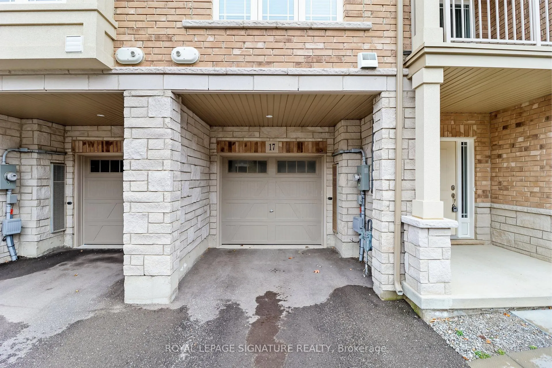 Photo 8 of 17 Laguna Village Crescent, Hamilton, Hannon — HOMEH
