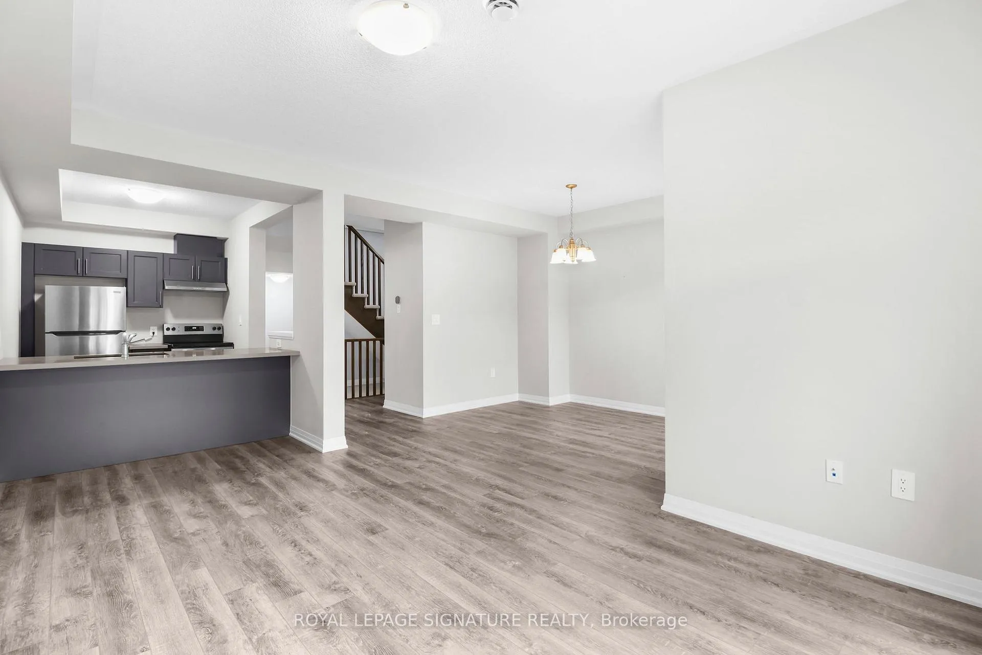 Photo 17 of 17 Laguna Village Crescent, Hamilton, Hannon — HOMEH