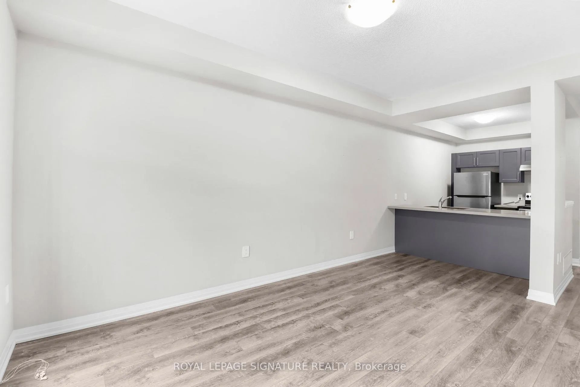 Photo 18 of 17 Laguna Village Crescent, Hamilton, Hannon — HOMEH