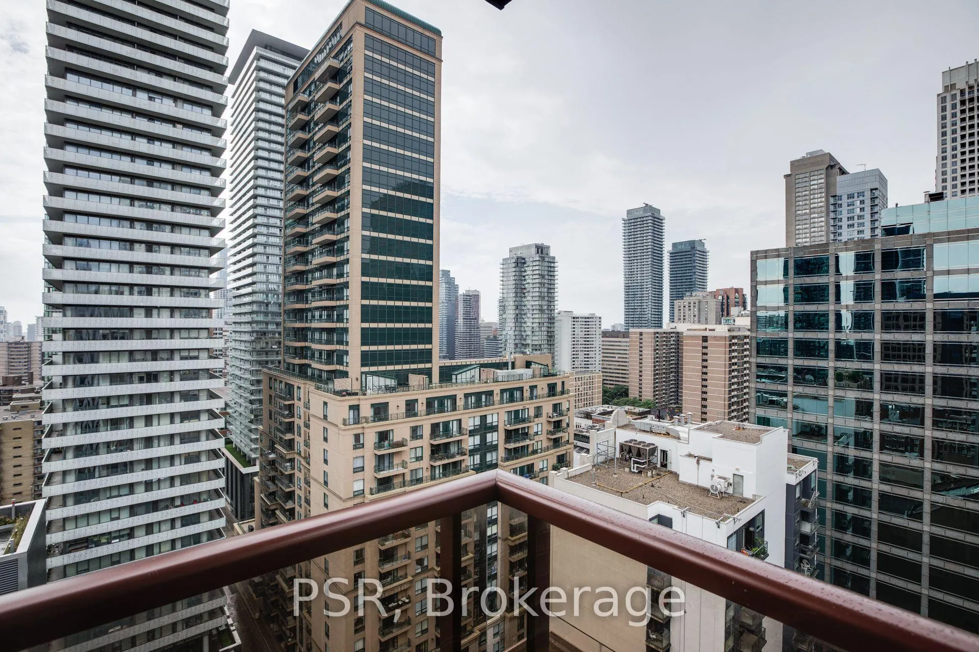 Photo 32 of Unit 2008, 85 Bloor Street E, Toronto, Church-Yonge Corridor — HOMEH