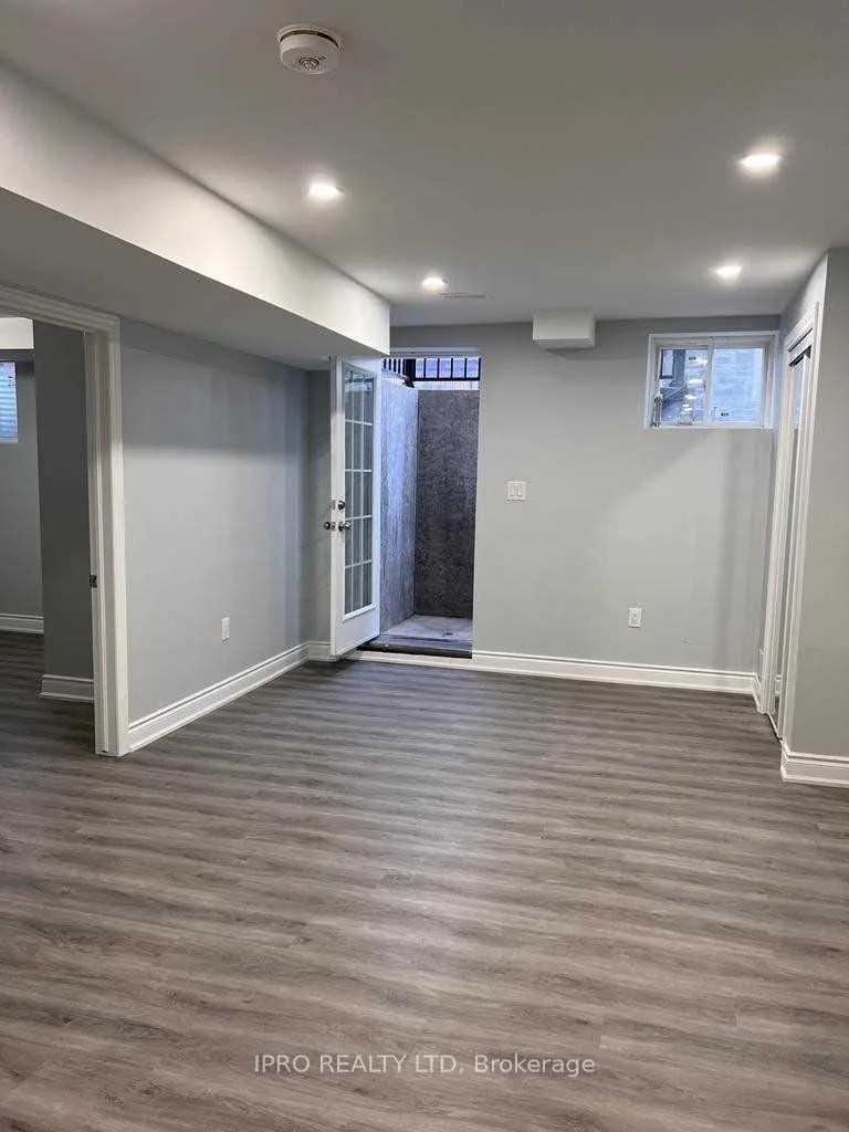 Photo 2 of Unit Lower, 90 Dolobram Trail, Brampton, Northwest Brampton — HOMEH