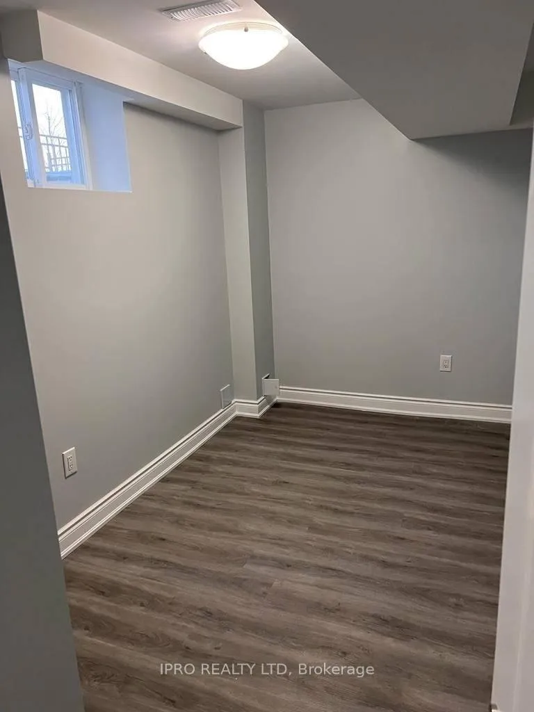 Photo 8 of Unit Lower, 90 Dolobram Trail, Brampton, Northwest Brampton — HOMEH