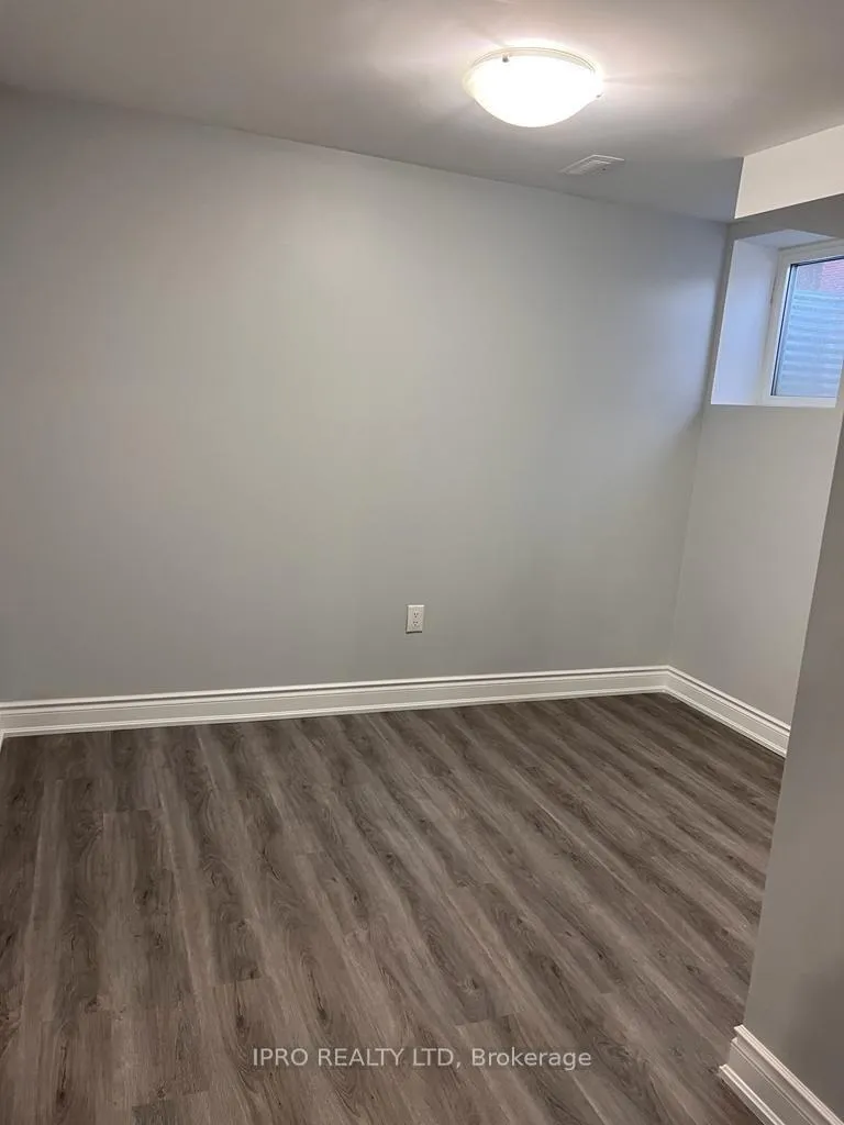 Photo 11 of Unit Lower, 90 Dolobram Trail, Brampton, Northwest Brampton — HOMEH