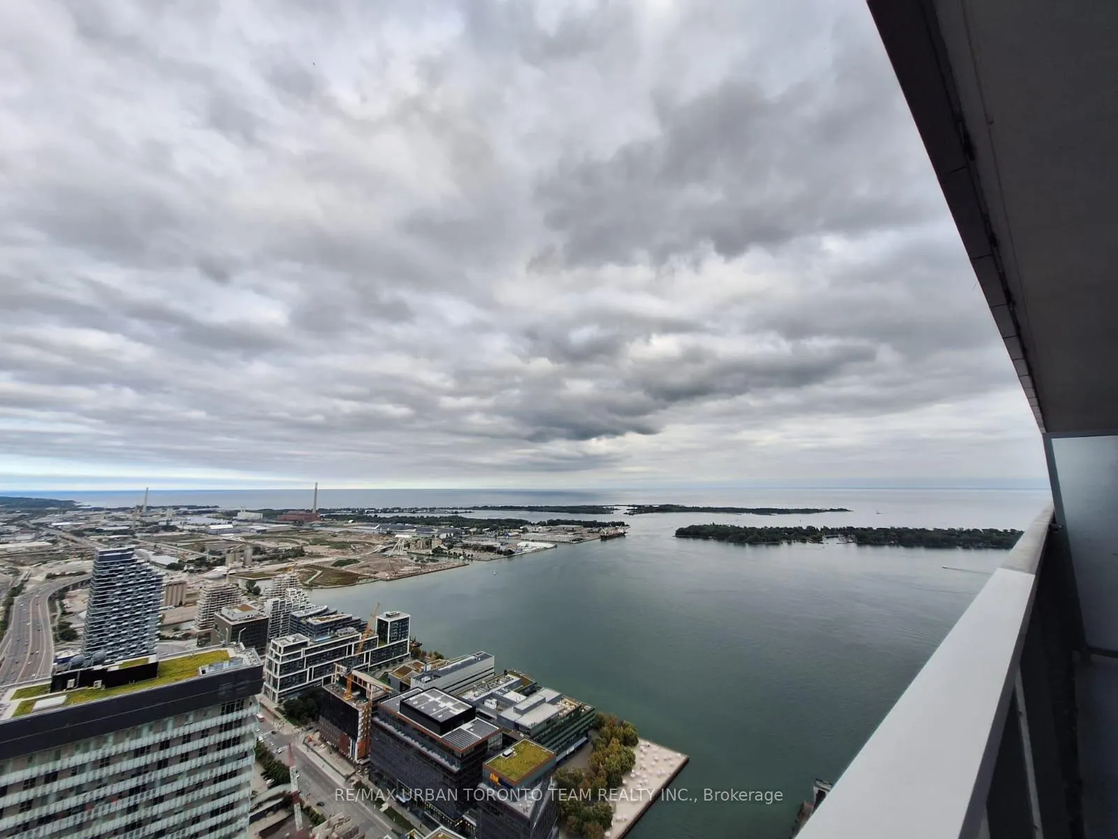 Photo 2 of Unit 7203, 138 Downes Street, Toronto, Waterfront Communities — HOMEH