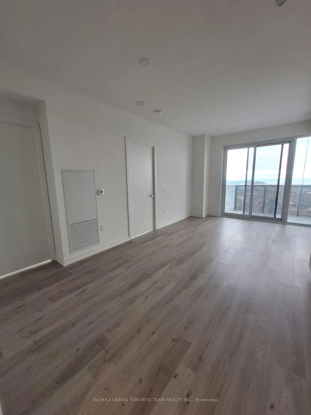 Photo 5 of Unit 7203, 138 Downes Street, Toronto, Waterfront Communities — HOMEH