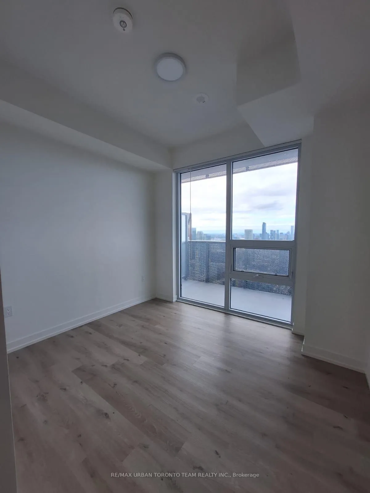 Photo 9 of Unit 7203, 138 Downes Street, Toronto, Waterfront Communities — HOMEH