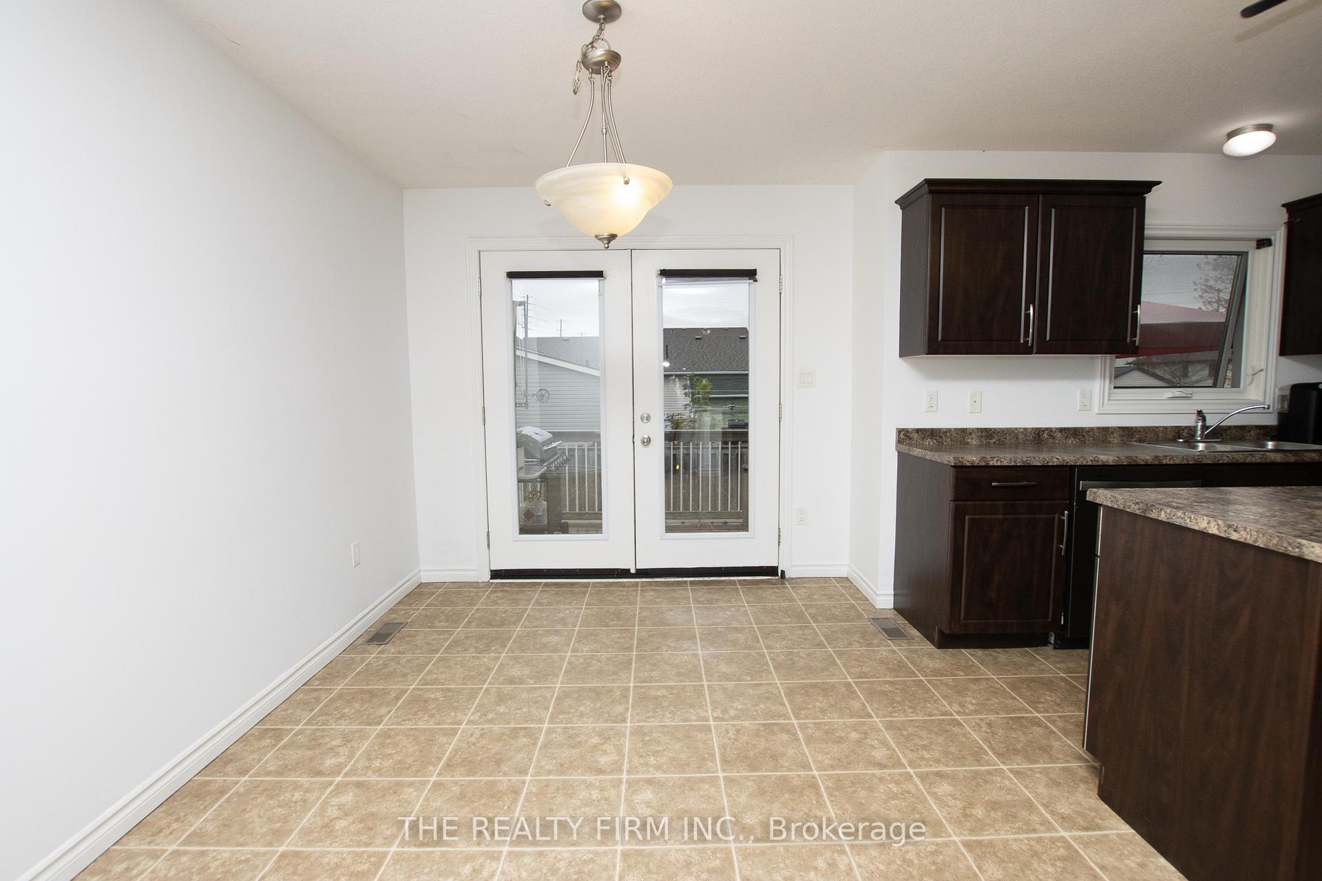 Photo 13 of 141 Cambridge Street, Goderich, Goderich (Town) — HOMEH