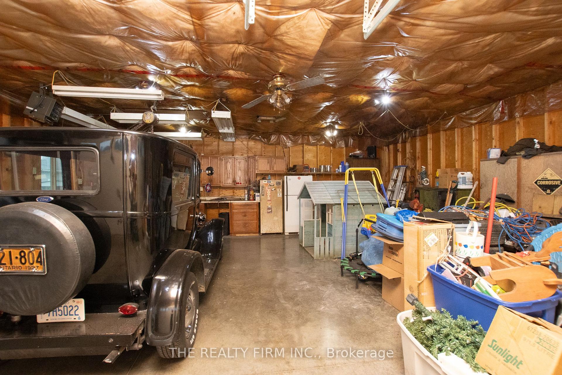 Photo 27 of 141 Cambridge Street, Goderich, Goderich (Town) — HOMEH