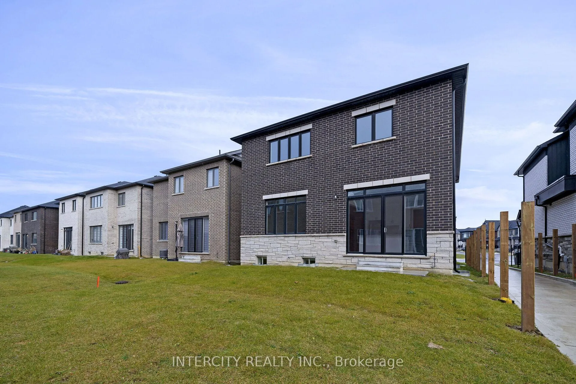 Photo 40 of 14 Coulterville Drive, Caledon, Rural Caledon — HOMEH