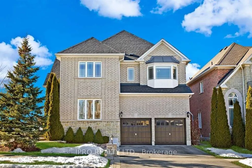 Photo 2 of 4 Cantwell Crescent E, Ajax, Northeast Ajax — HOMEH
