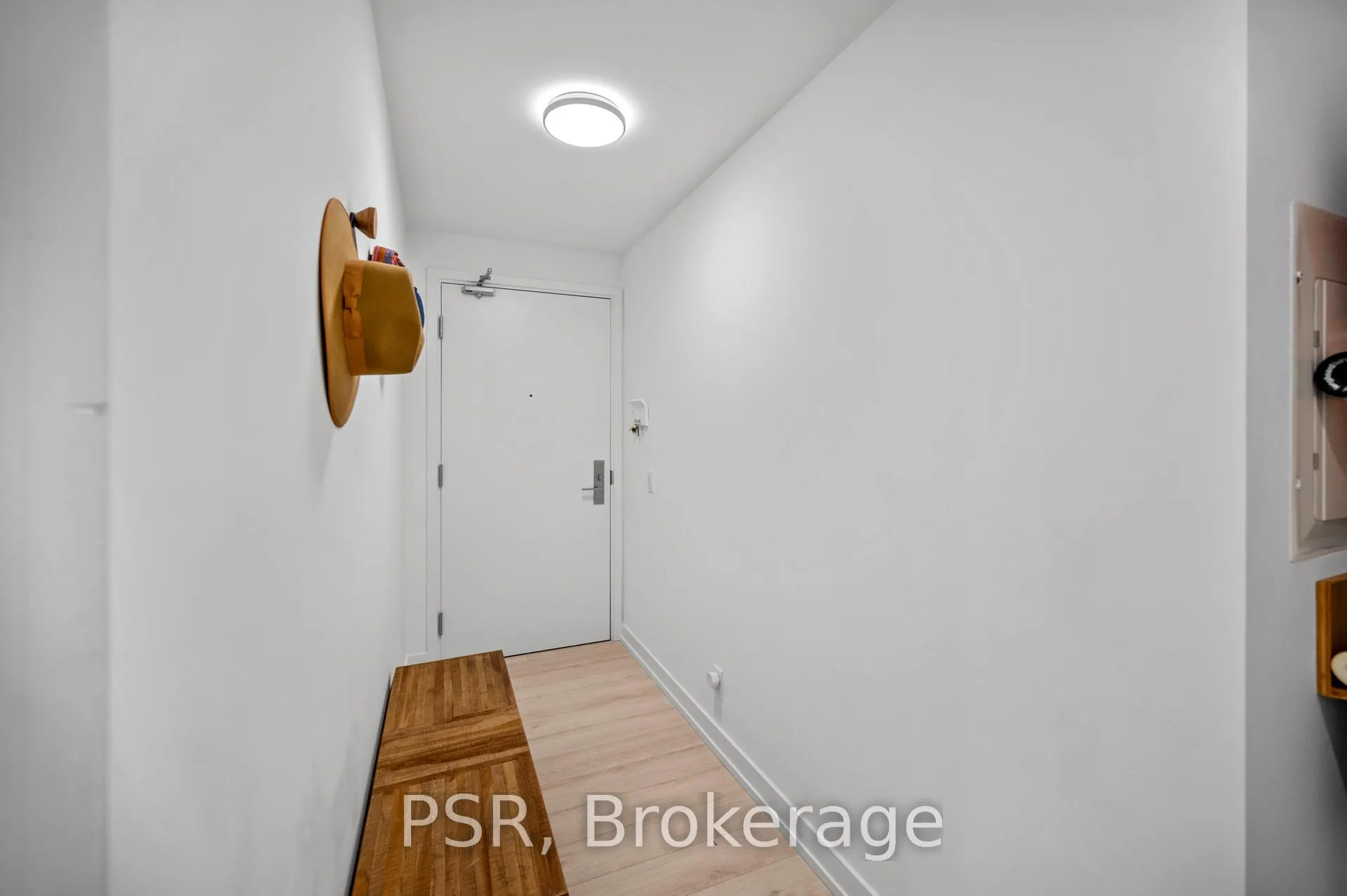 Photo 2 of Unit 3101, 33 Helendale Avenue, Toronto, Yonge-Eglinton — HOMEH