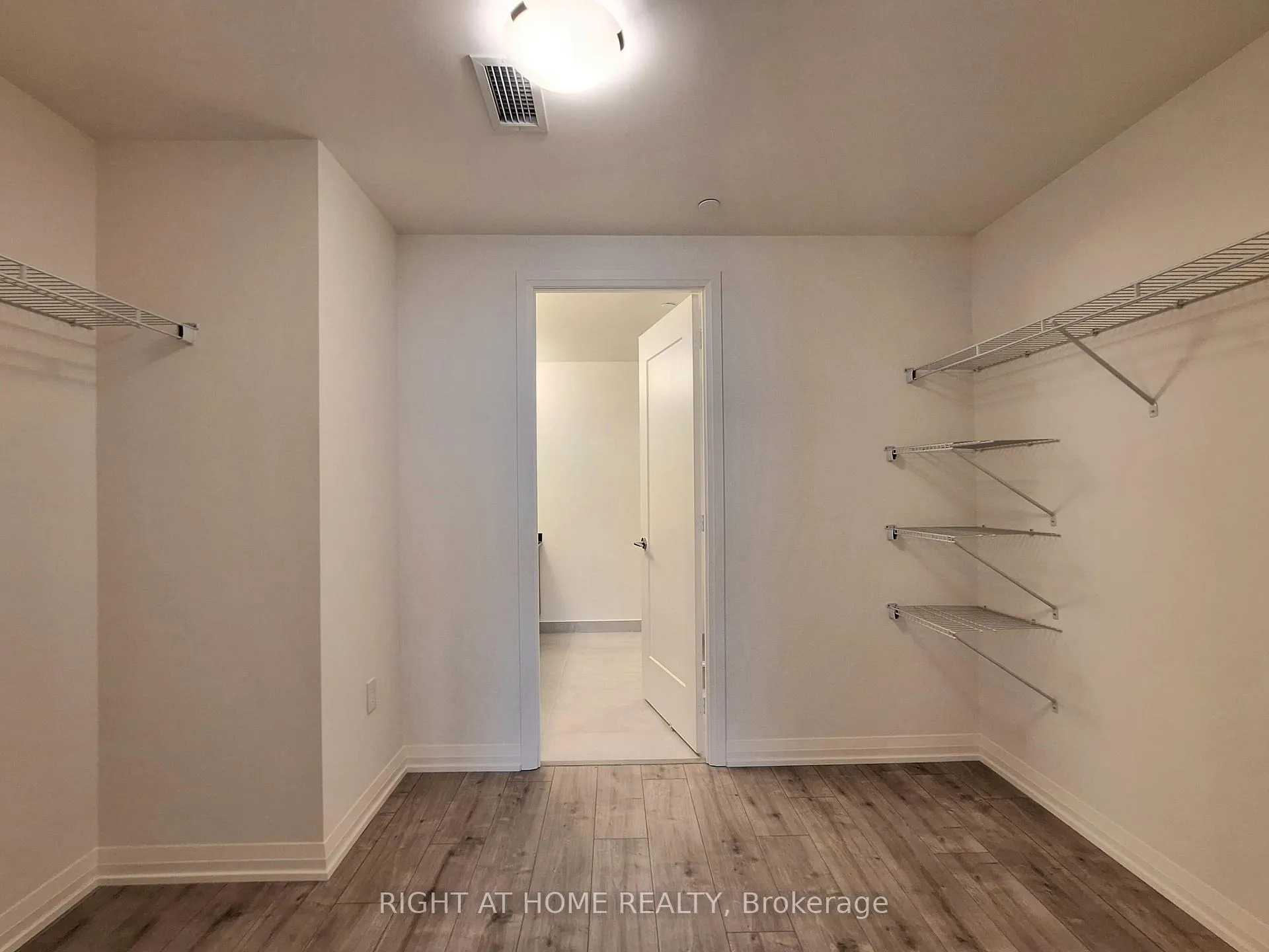 Photo 7 of Unit 226, 8960 Jane Street, Vaughan, Vellore Village — HOMEH
