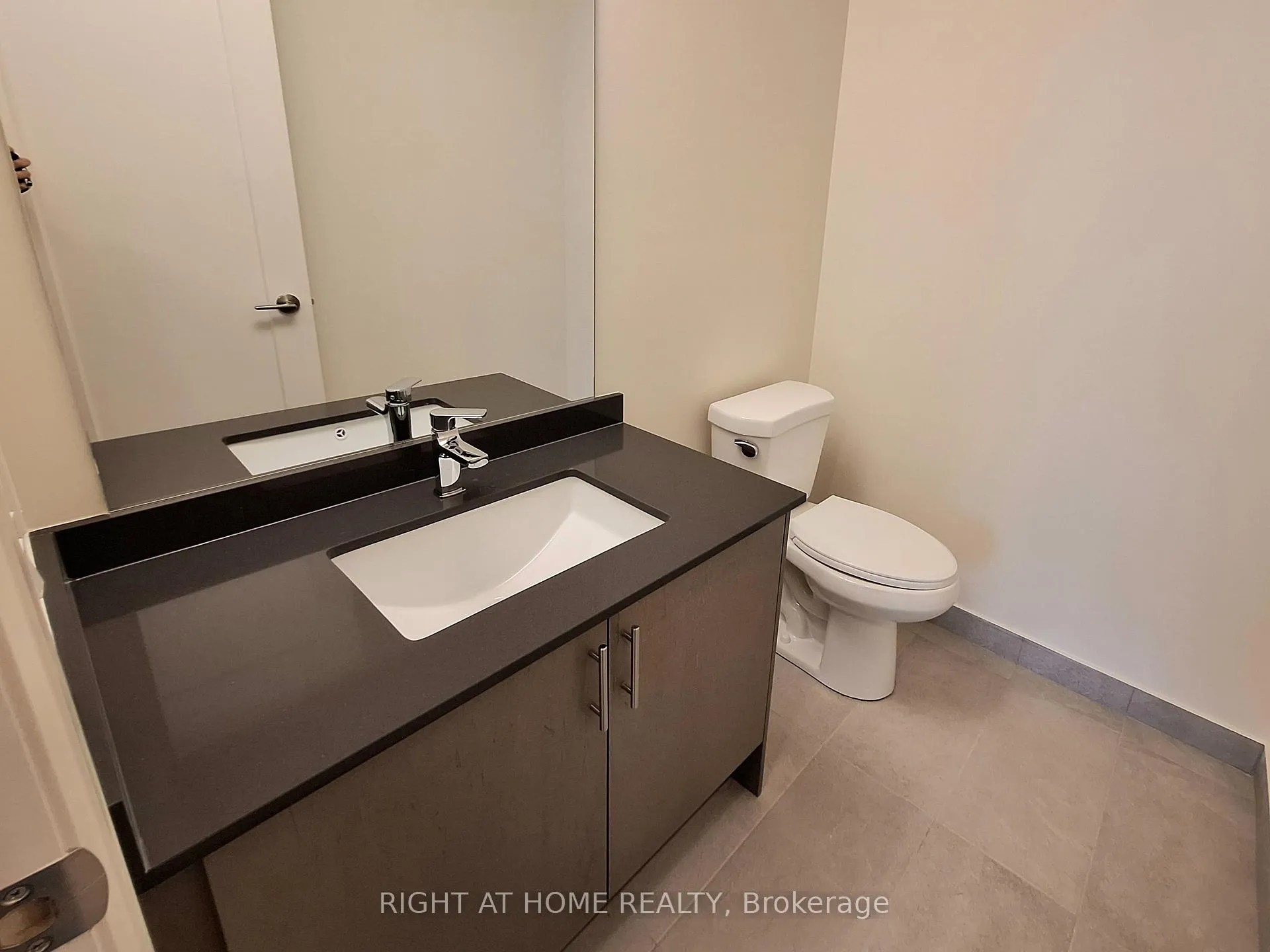 Photo 13 of Unit 226, 8960 Jane Street, Vaughan, Vellore Village — HOMEH
