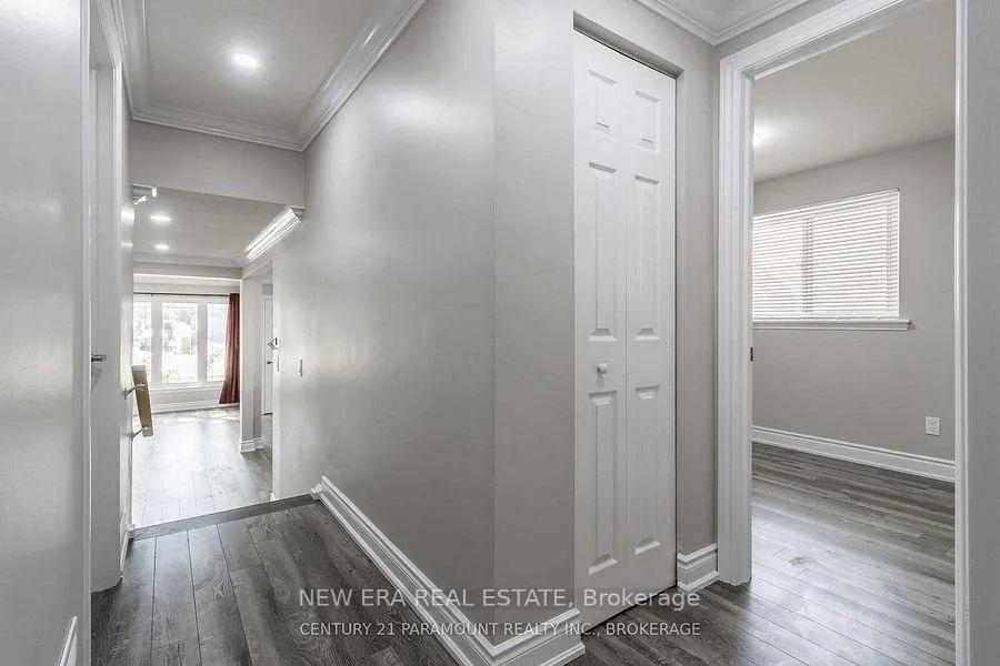 Photo 7 of 173 Earnscliffe Circle, Brampton, Southgate — HOMEH