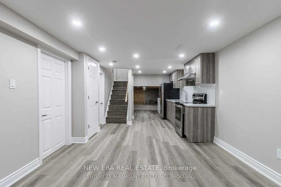 Photo 13 of 173 Earnscliffe Circle, Brampton, Southgate — HOMEH