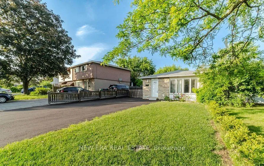 Photo 16 of 173 Earnscliffe Circle, Brampton, Southgate — HOMEH