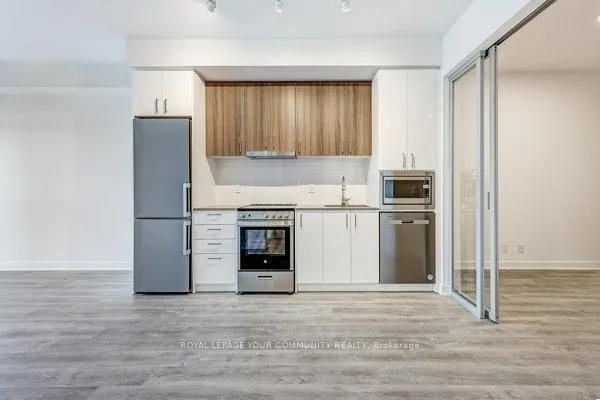 Photo 12 of Unit 3003, 30 Upper Mall Way, Vaughan, Brownridge — HOMEH