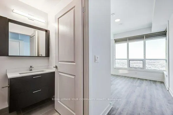 Photo 21 of Unit 3003, 30 Upper Mall Way, Vaughan, Brownridge — HOMEH