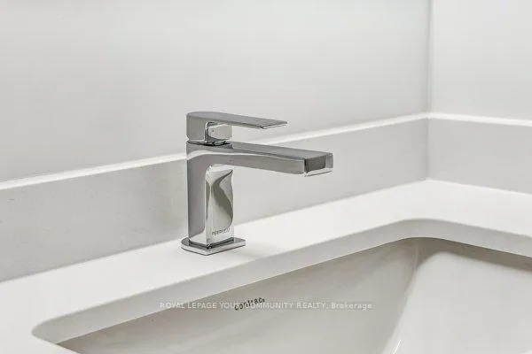 Photo 25 of Unit 3003, 30 Upper Mall Way, Vaughan, Brownridge — HOMEH
