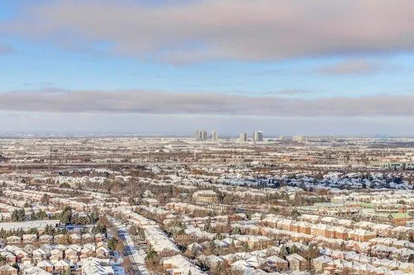 Photo 33 of Unit 3003, 30 Upper Mall Way, Vaughan, Brownridge — HOMEH