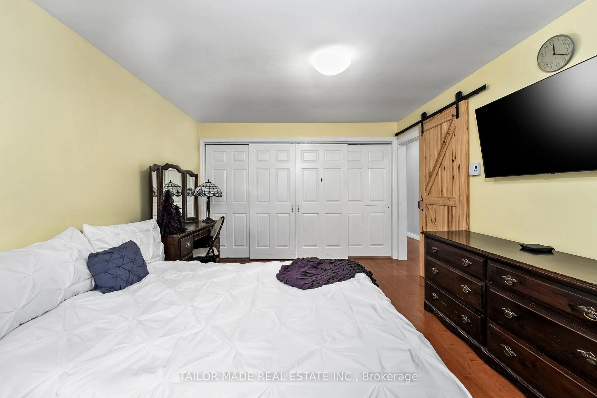 Photo 16 of 60 Credit Road, Caledon, Cheltenham — HOMEH