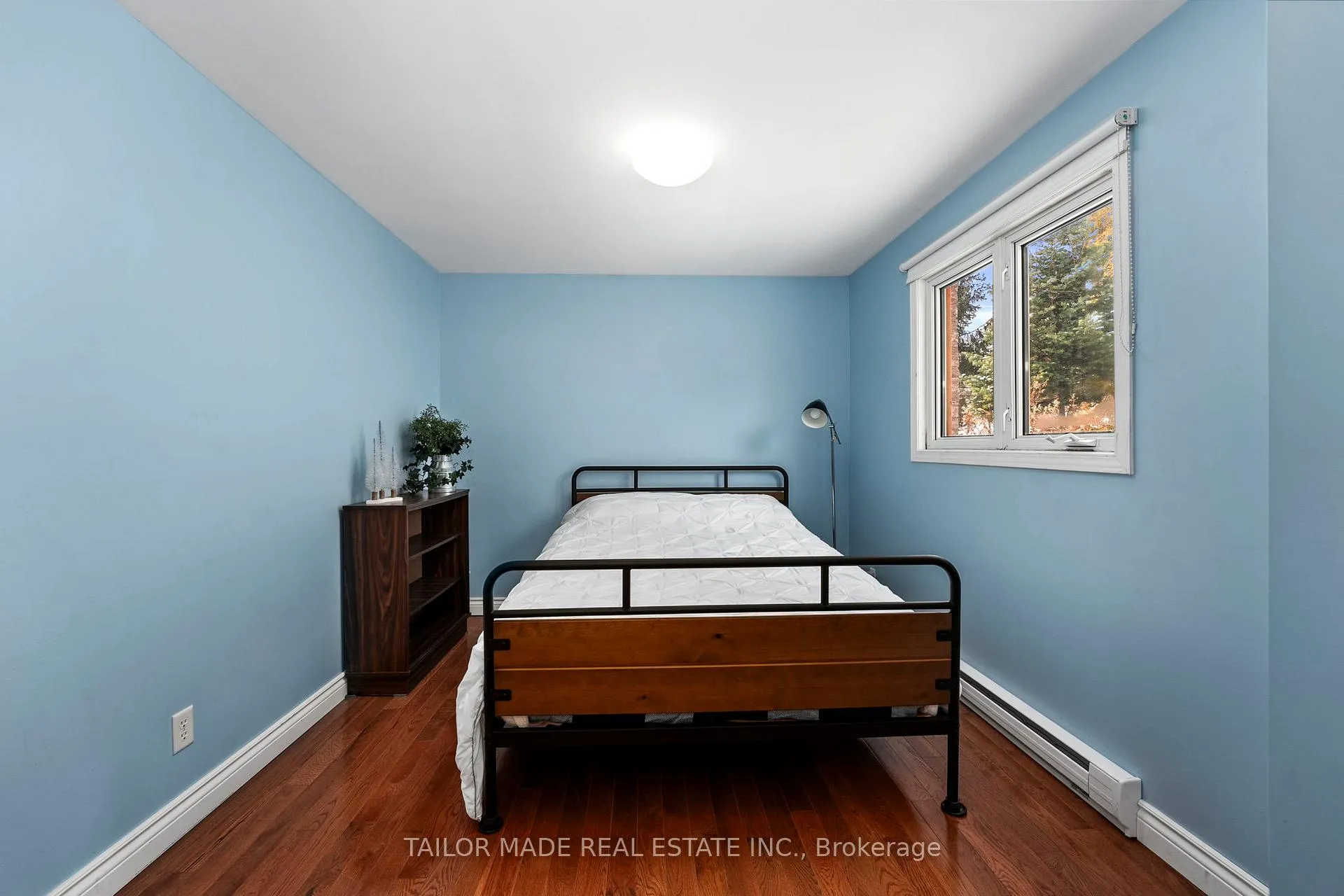 Photo 19 of 60 Credit Road, Caledon, Cheltenham — HOMEH