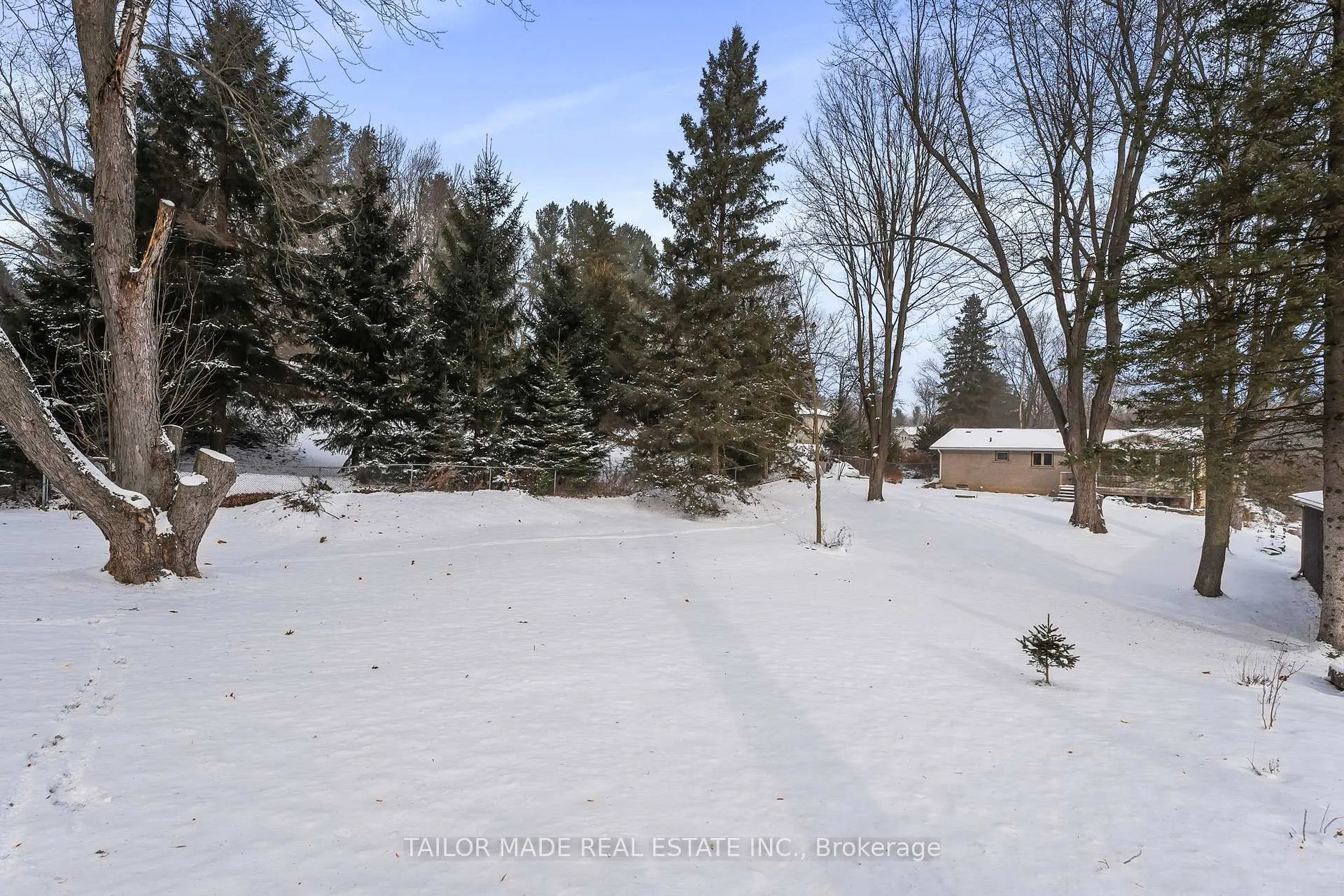 Photo 37 of 60 Credit Road, Caledon, Cheltenham — HOMEH