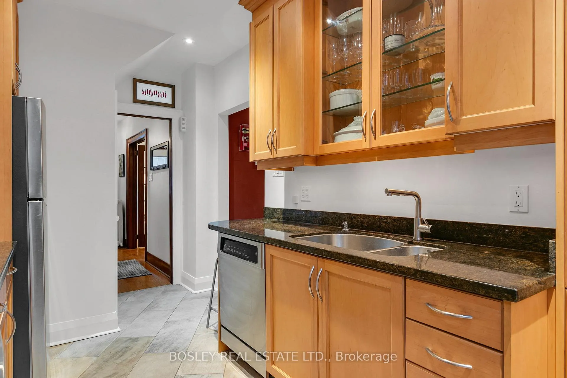 Photo 20 of 60 Fairlawn Avenue, Toronto, Lawrence Park North — HOMEH