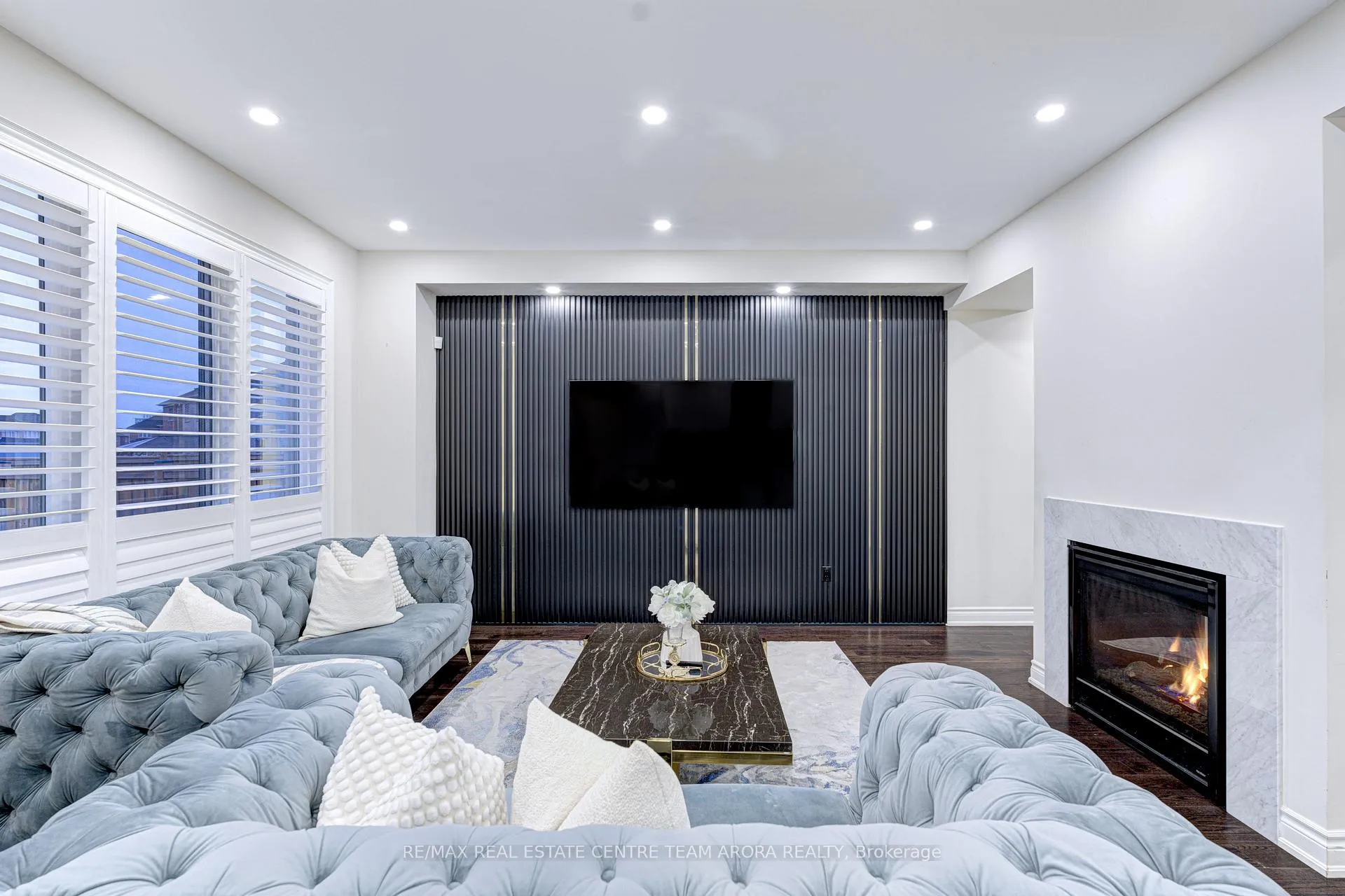 Photo 8 of 47 Dunley Crescent, Brampton, Credit Valley — HOMEH