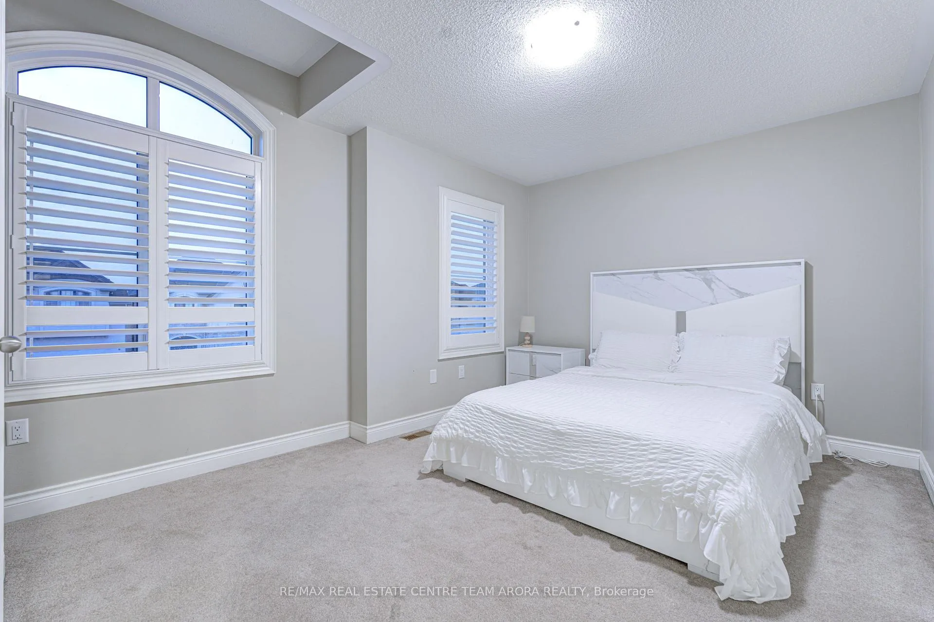 Photo 30 of 47 Dunley Crescent, Brampton, Credit Valley — HOMEH