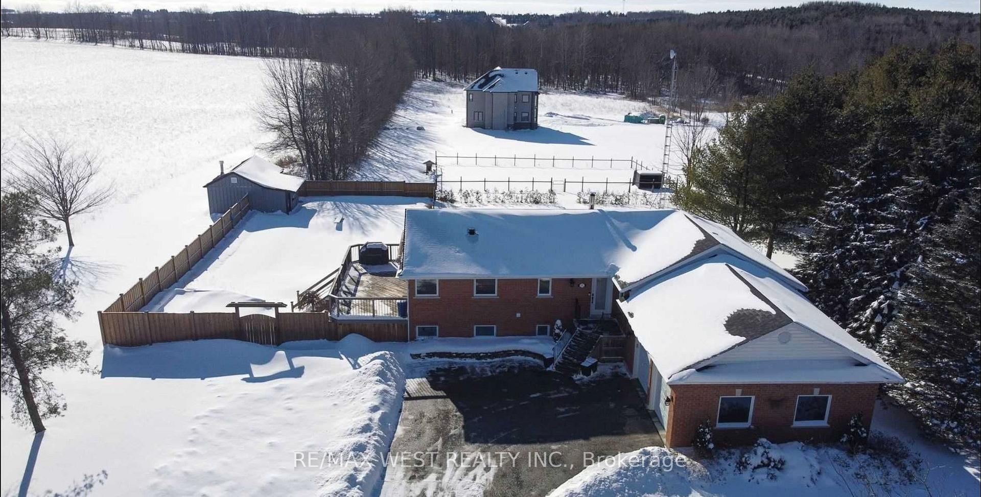 Photo 1 of 5772 Tenth Line, Erin, Rural Erin — HOMEH