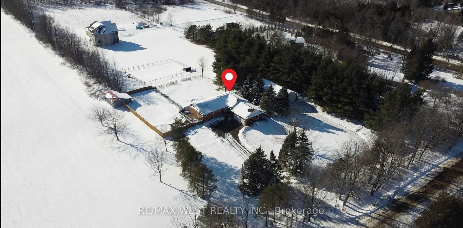 Photo 2 of 5772 Tenth Line, Erin, Rural Erin — HOMEH