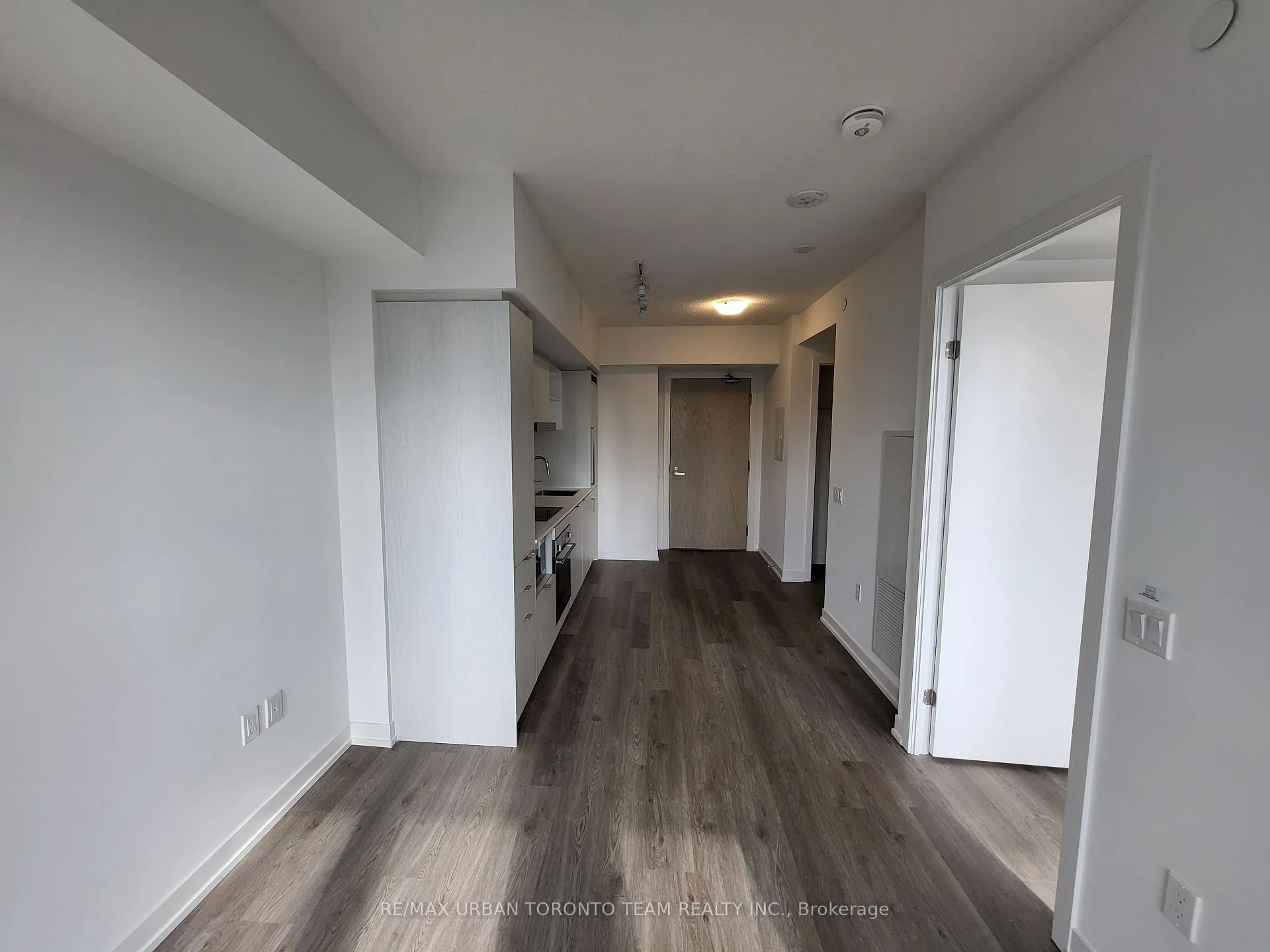 Photo 2 of Unit 3815, 55 Cooper Street, Toronto, Waterfront Communities — HOMEH