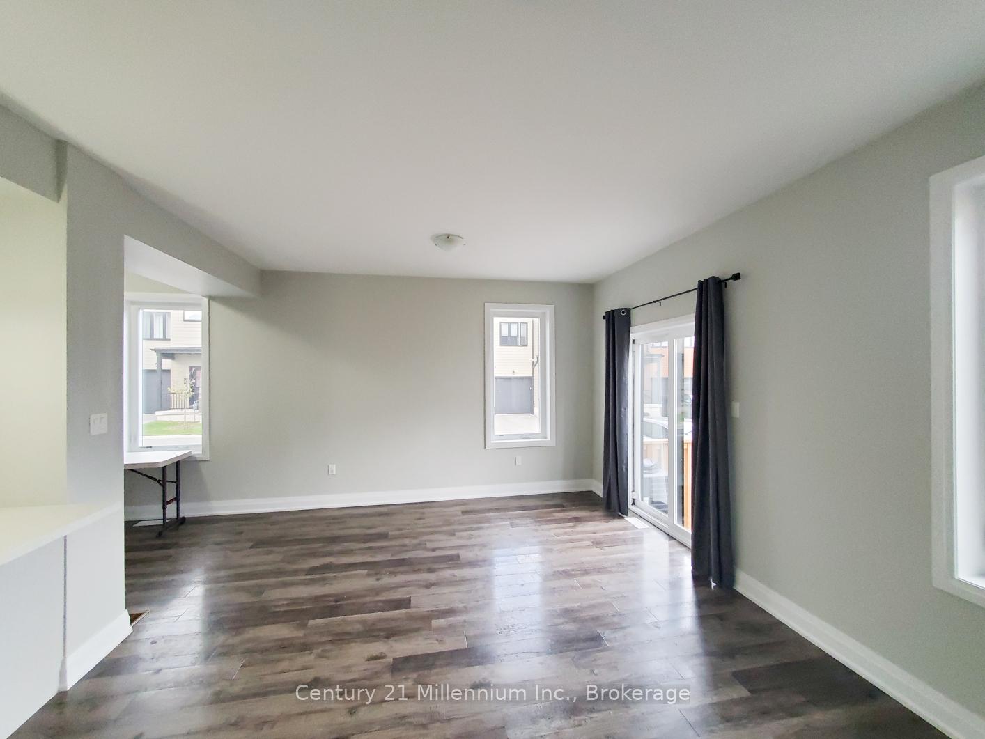 Photo 9 of Unit 19, 7 Stonehart Lane, Barrie, East Bayfield — HOMEH