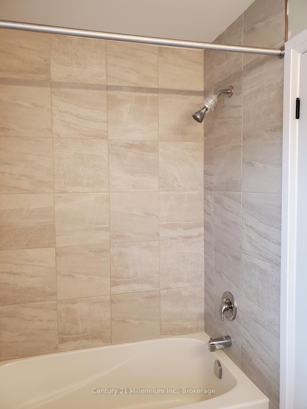 Photo 15 of Unit 19, 7 Stonehart Lane, Barrie, East Bayfield — HOMEH