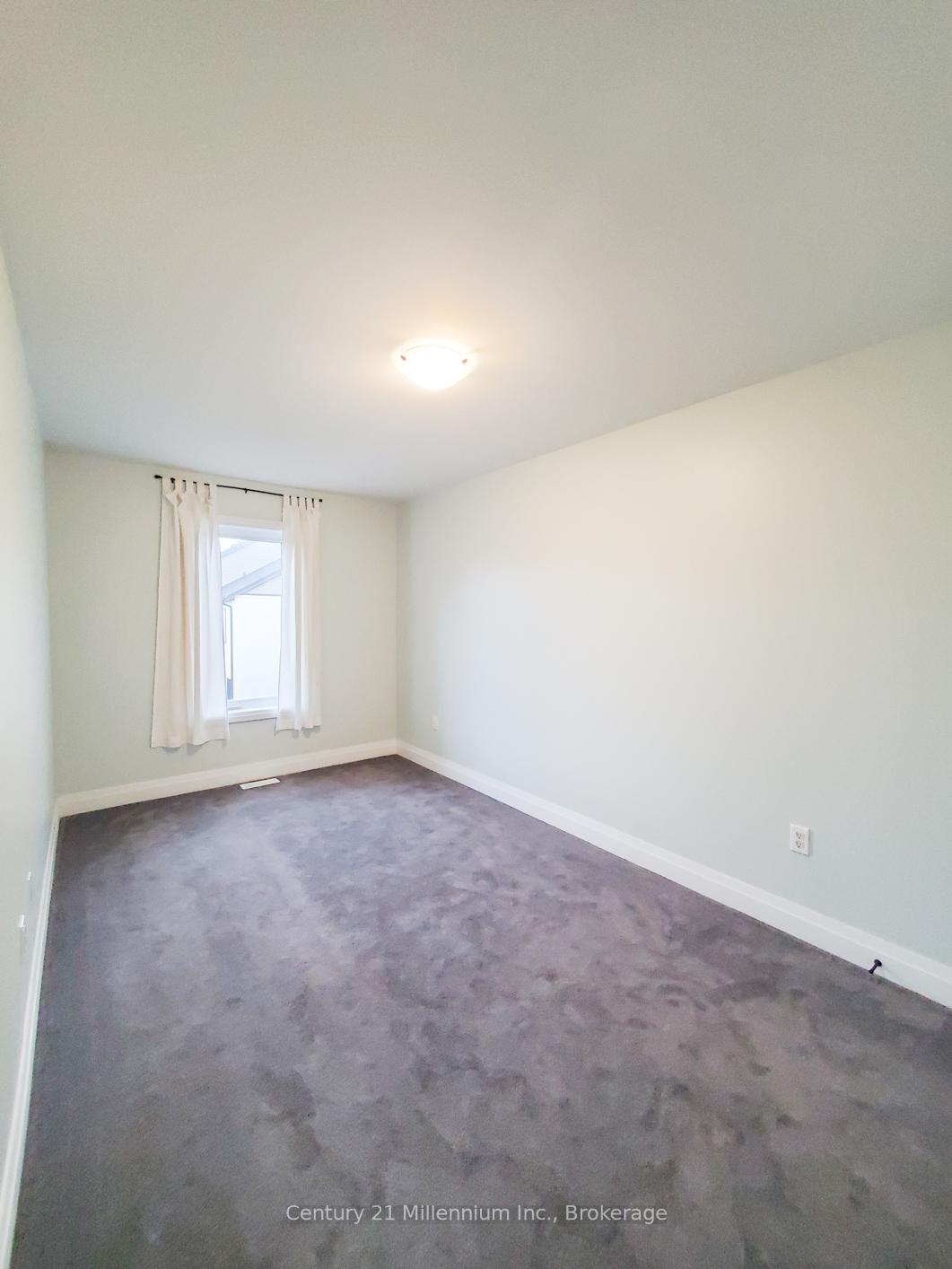 Photo 17 of Unit 19, 7 Stonehart Lane, Barrie, East Bayfield — HOMEH
