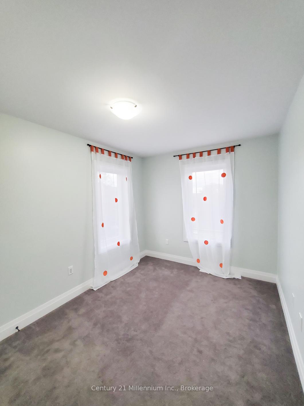 Photo 18 of Unit 19, 7 Stonehart Lane, Barrie, East Bayfield — HOMEH