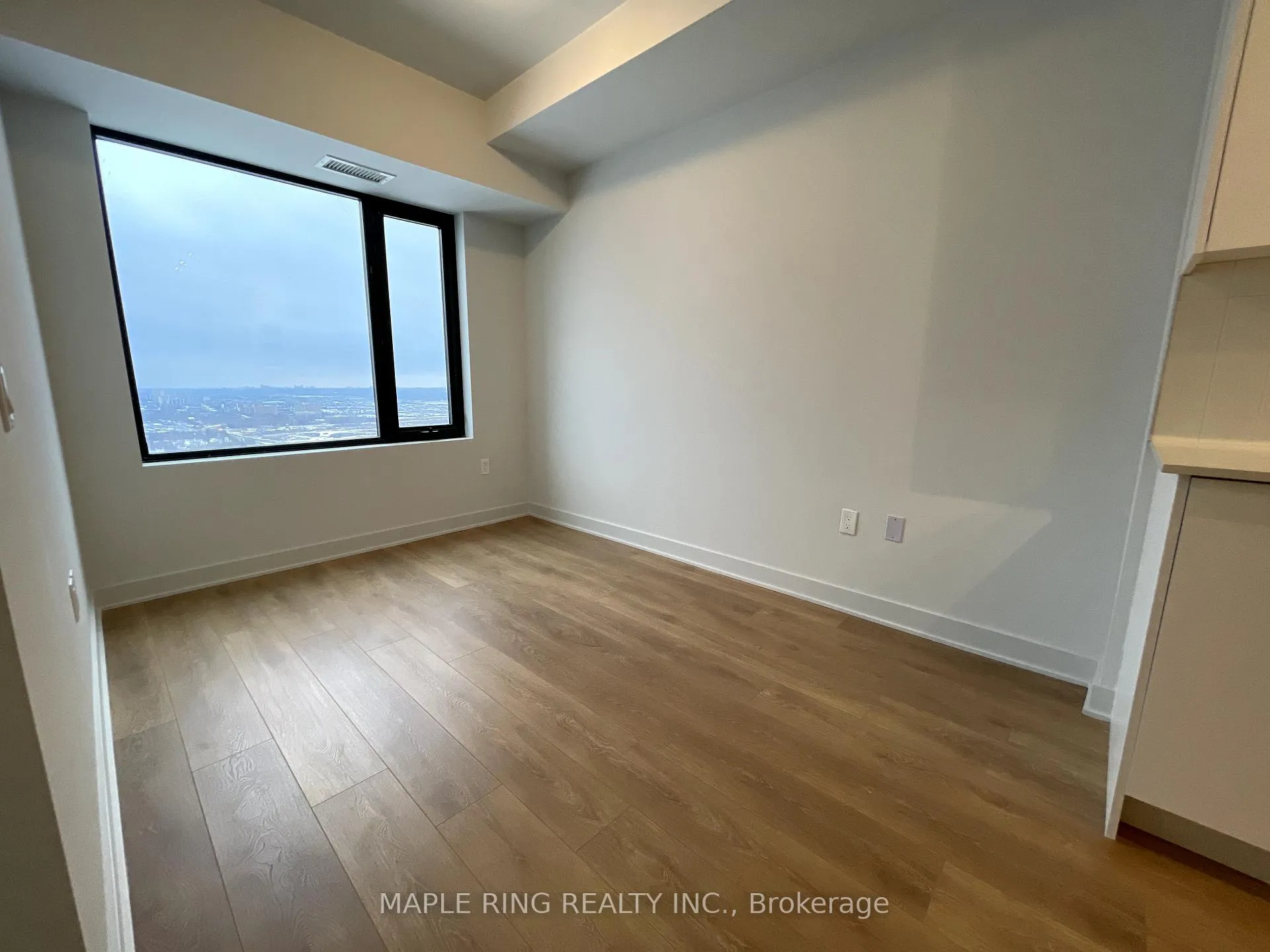 Photo 6 of Unit 3803, 2920 Highway 7 Road, Vaughan, Concord — HOMEH