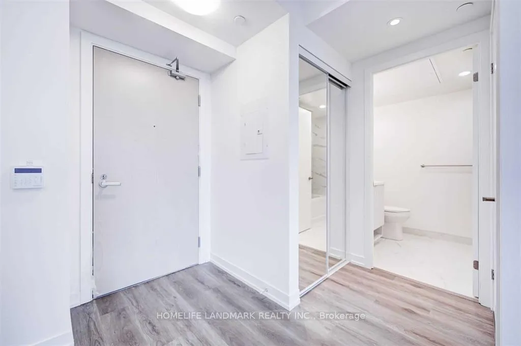 Photo 2 of Unit 2706, 138 Downes Street, Toronto, Waterfront Communities — HOMEH