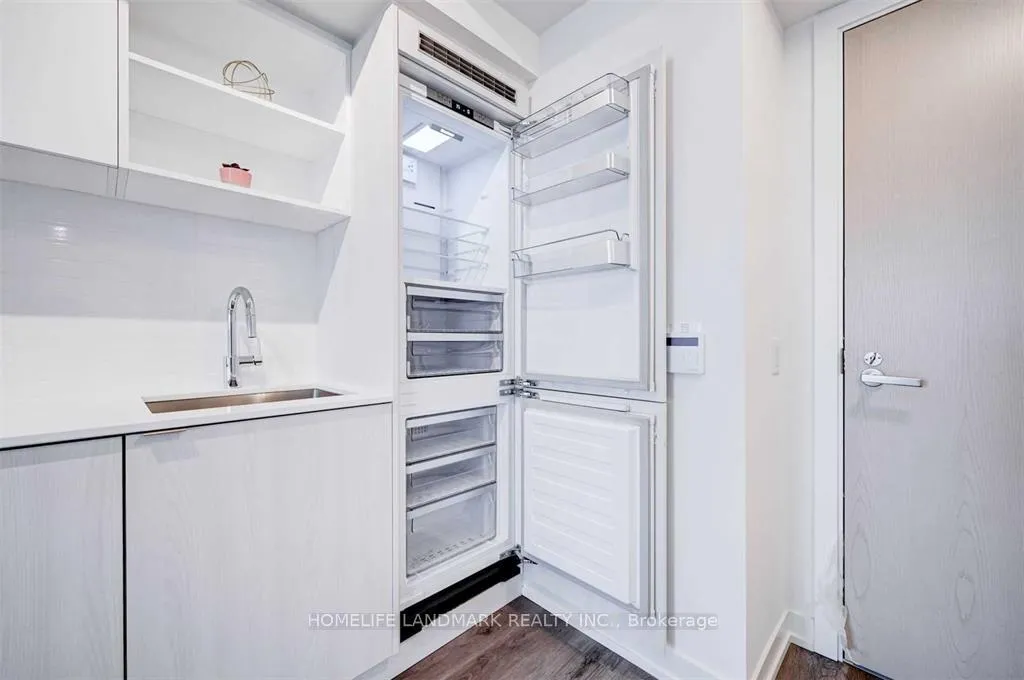 Photo 8 of Unit 2706, 138 Downes Street, Toronto, Waterfront Communities — HOMEH