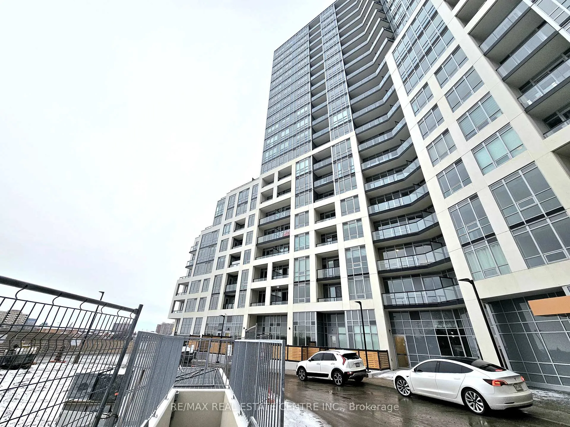 Photo 2 of Unit 317, 225 Malta Avenue, Brampton, Fletcher's Creek South — HOMEH