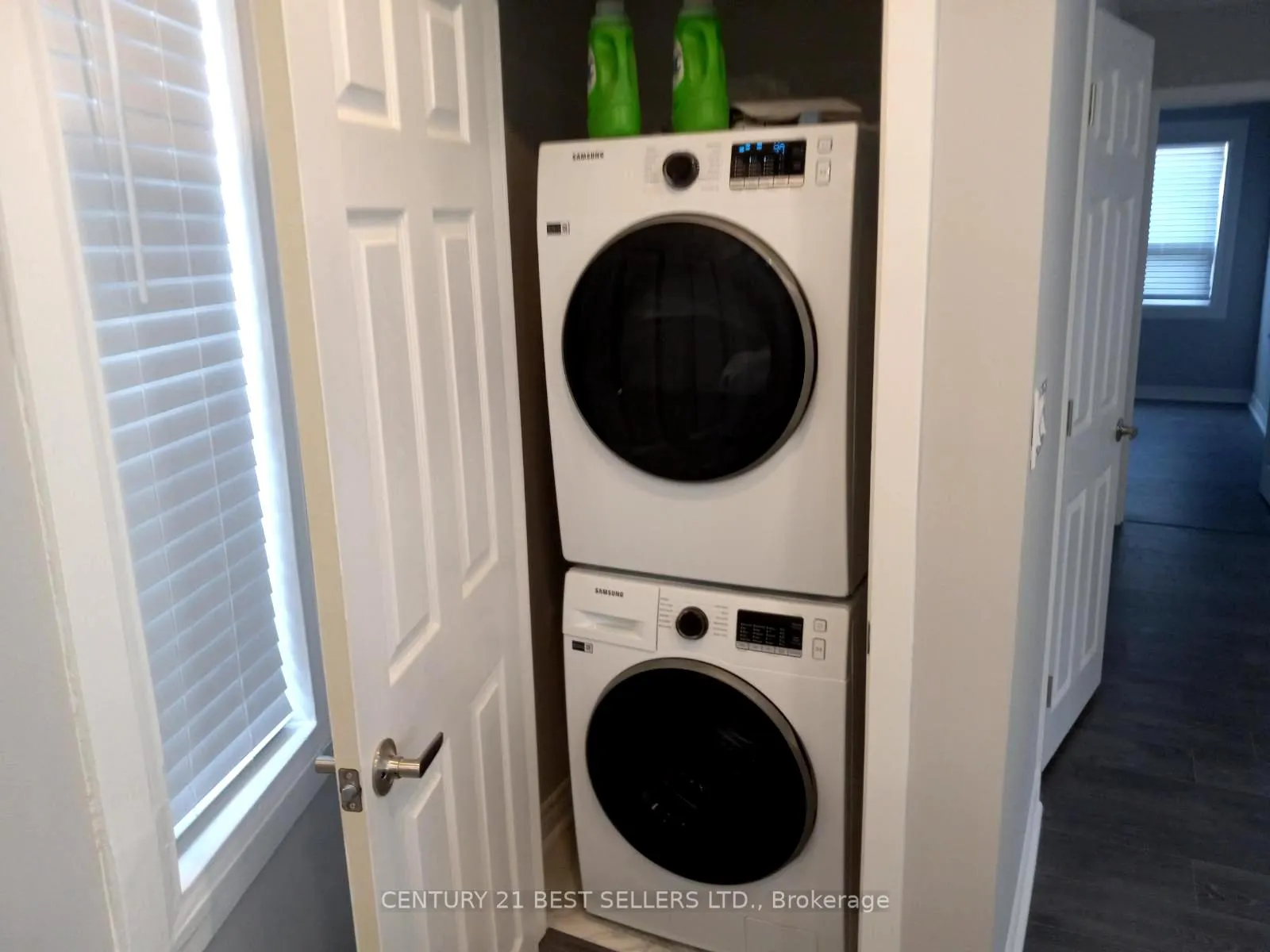 Photo 12 of Unit Upper, 216 Vaughan Road, Toronto, Humewood-Cedarvale — HOMEH